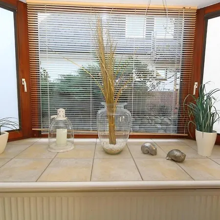公寓 Watthaus-6-geschmackvolle-erdgeschosswohnung-mit-terrasse-und-strandkorb Sylt